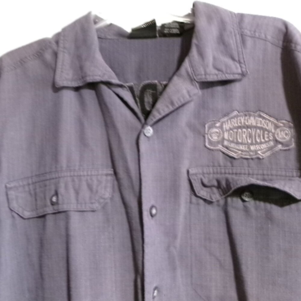 Harley Davidson Button Down the Front Shirt**Size XL**